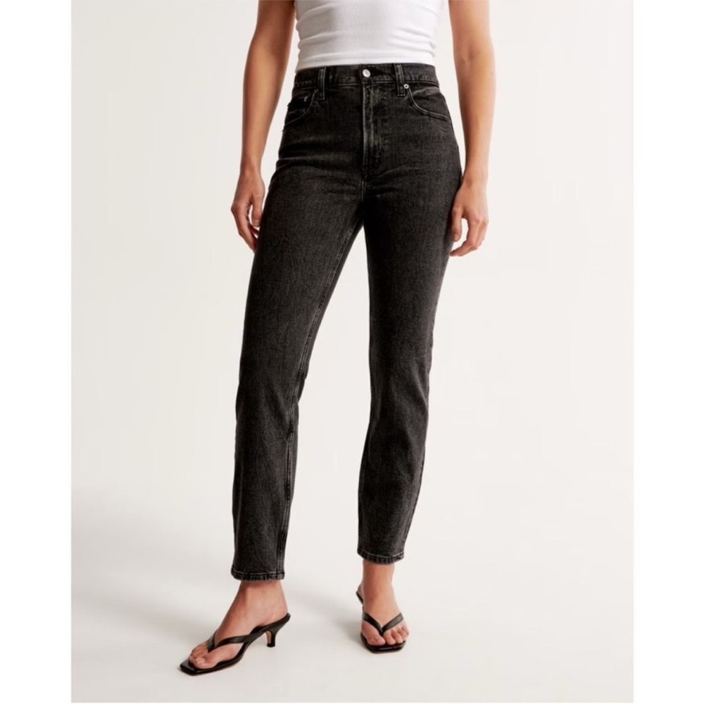 Abercrombie & Fitch Black The Mom High Rise Jeans